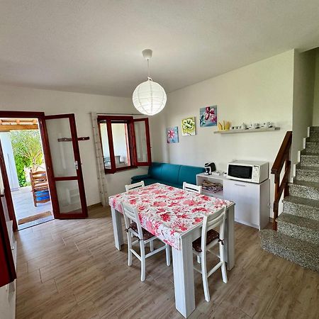 Villino Veronica Porto Columbu - Perd'E Sali Buitenkant foto